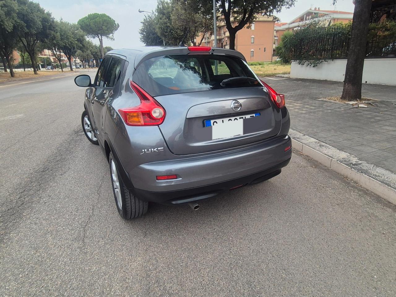 Nissan Juke 1.6 GPL 117cv anno 2014 navigatore retrocamera