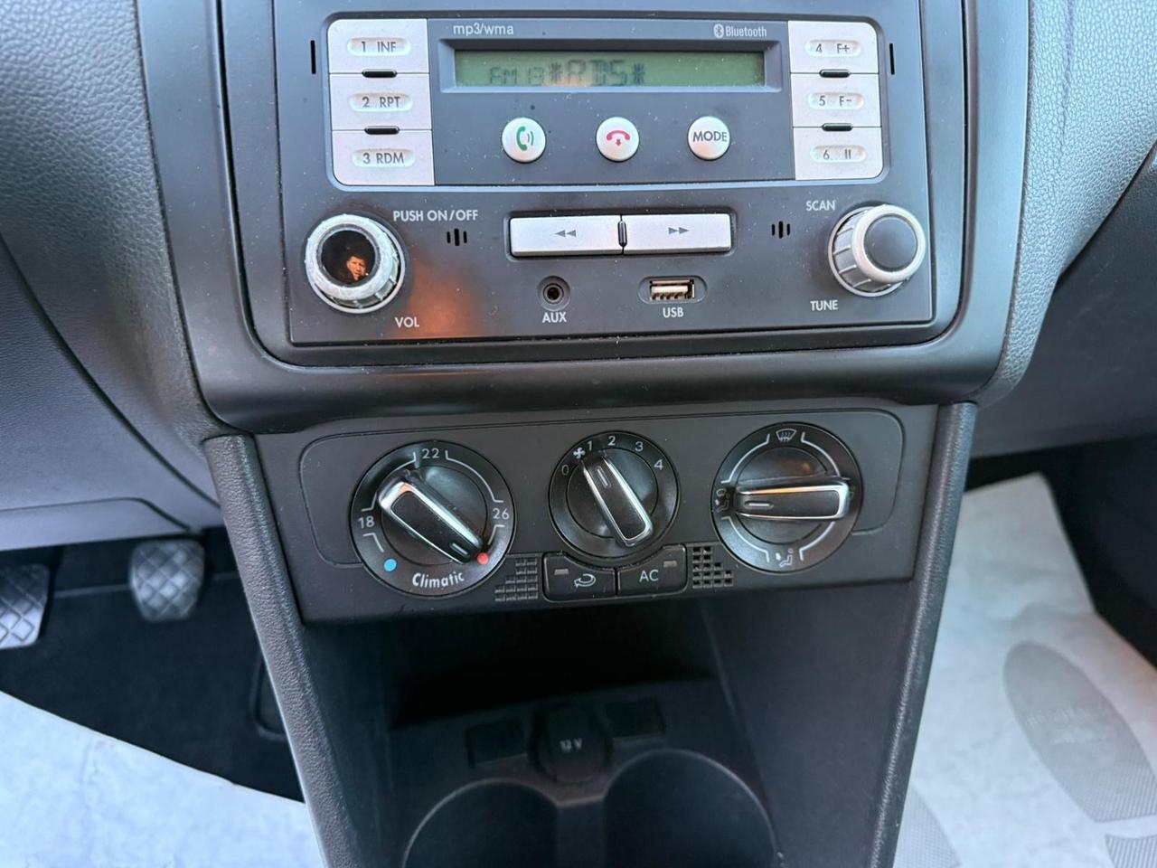 Volkswagen Polo 1.4 5p 85cv OK NEOPATENTATI