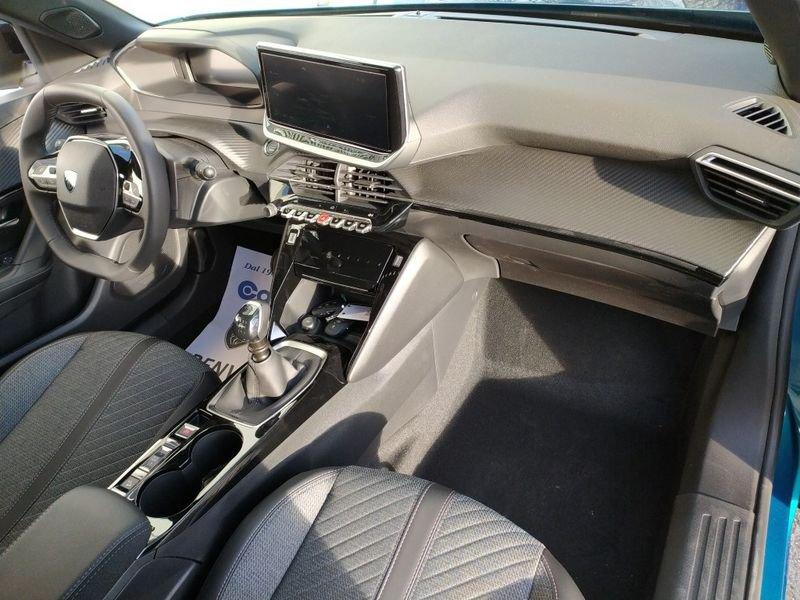 Peugeot 2008 100 Allure Fin 9Perfet Sco38%