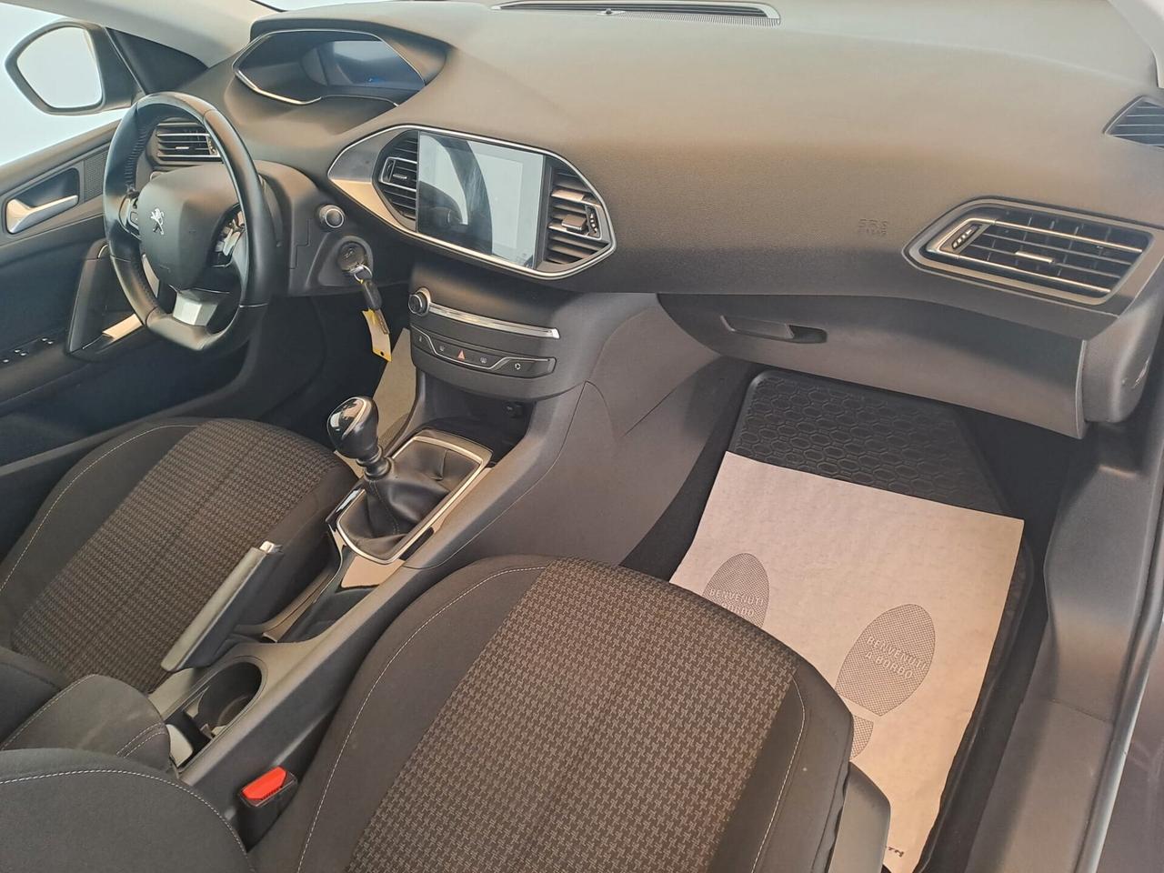 Peugeot 308 1.5 bluehdi Active *99.000*