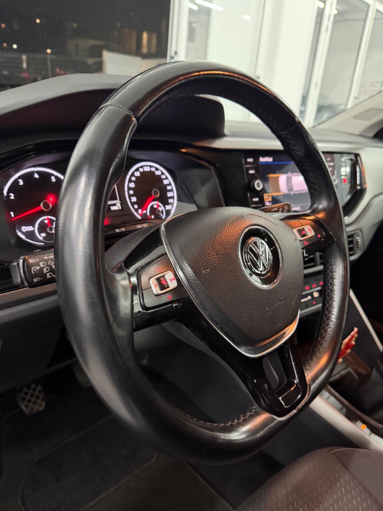 VW POLO 1.0 BENZ FINANZIABILE