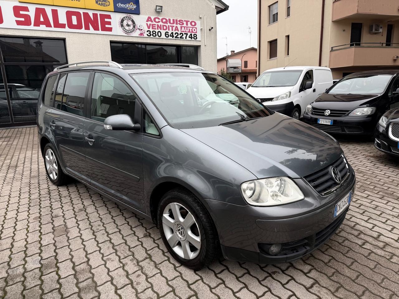Volkswagen Touran 2.0 TDI 140cv Highline