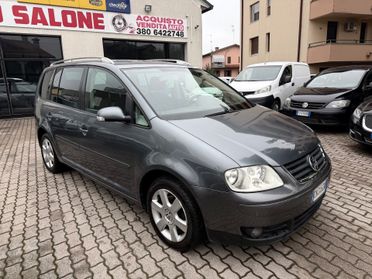 Volkswagen Touran 2.0 TDI 140cv Highline