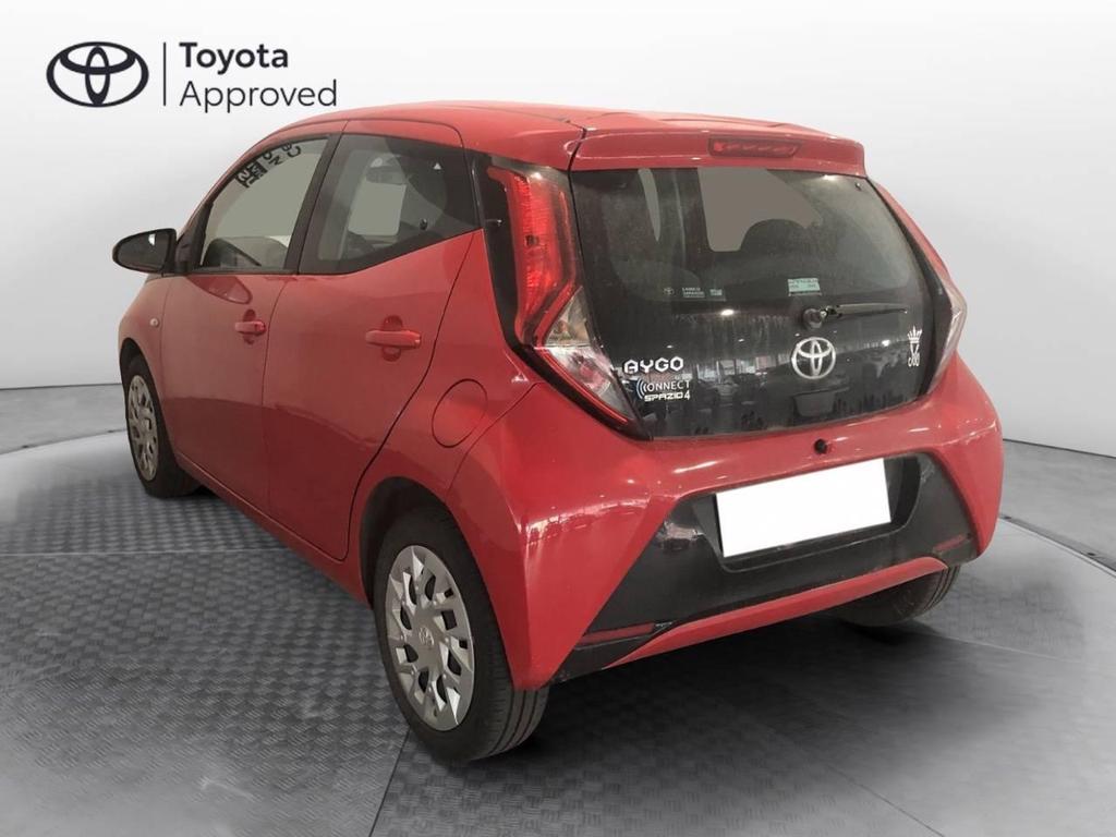 Toyota Aygo 5 Porte 1.0 VVT-i x-play