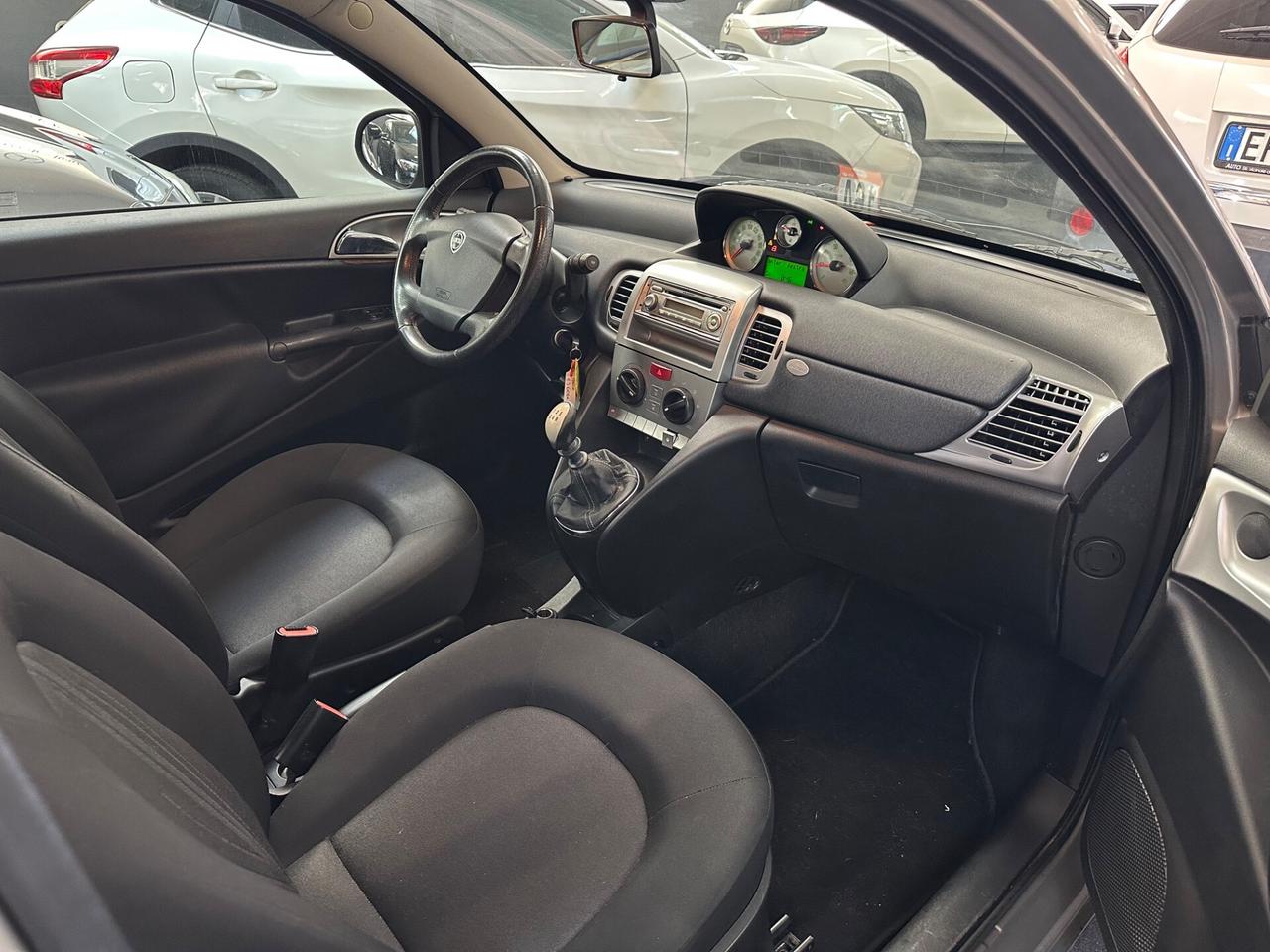 Lancia Ypsilon 1.4 Platinum Ecochic GPL