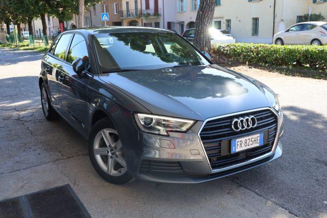 AUDI A3 Sportback 1.6 TDI S tronic ACC RADAR Navi LED UniP