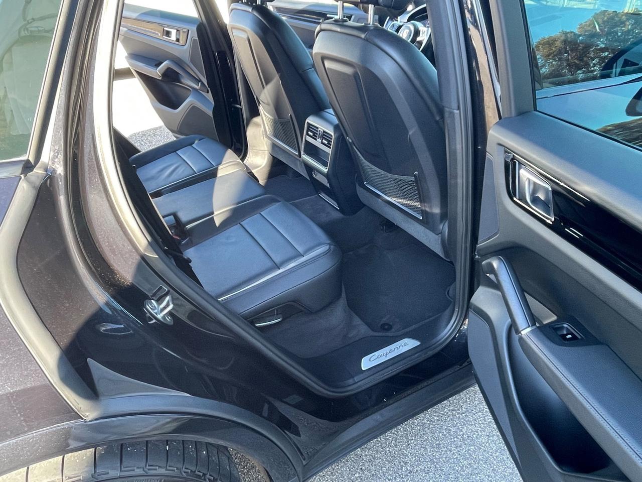 Porsche Cayenne 3.0 V6