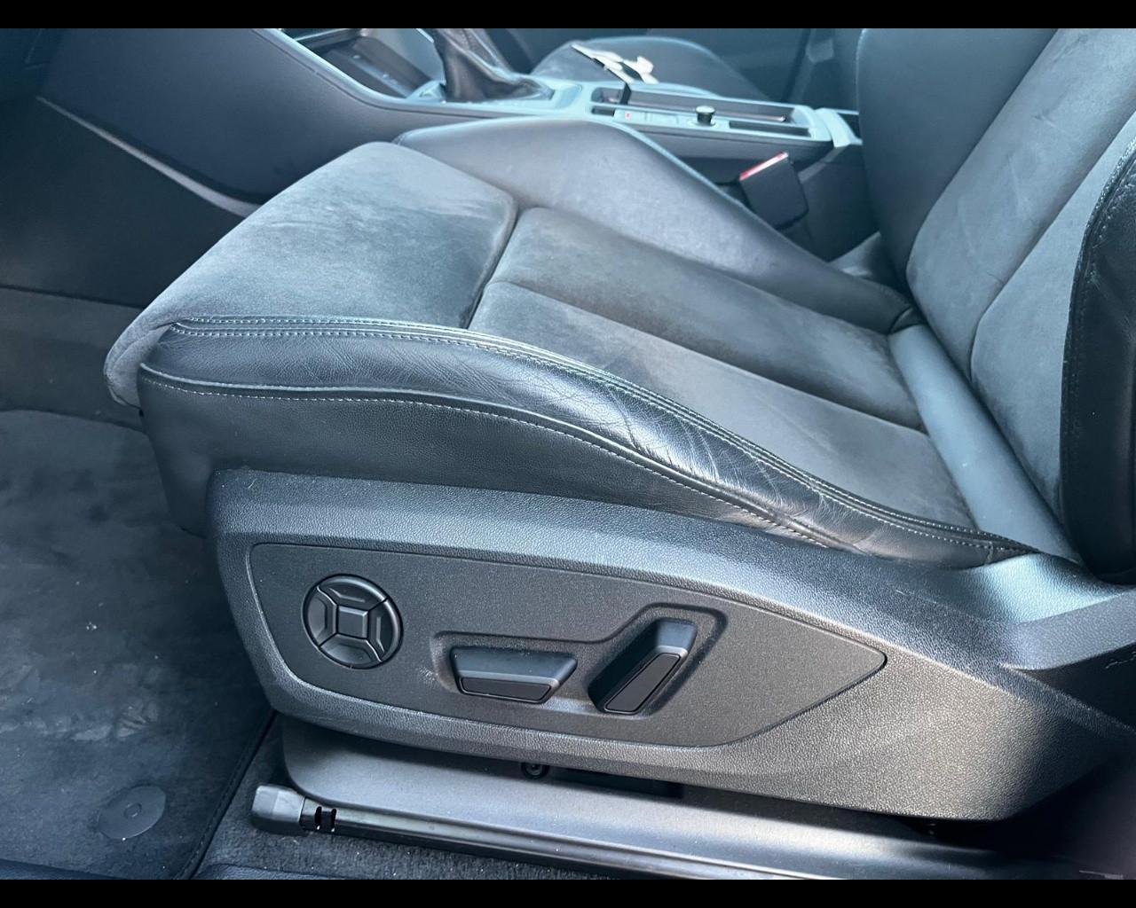 AUDI RSQ3 SPORTBACK QUATTRO S-TRONIC