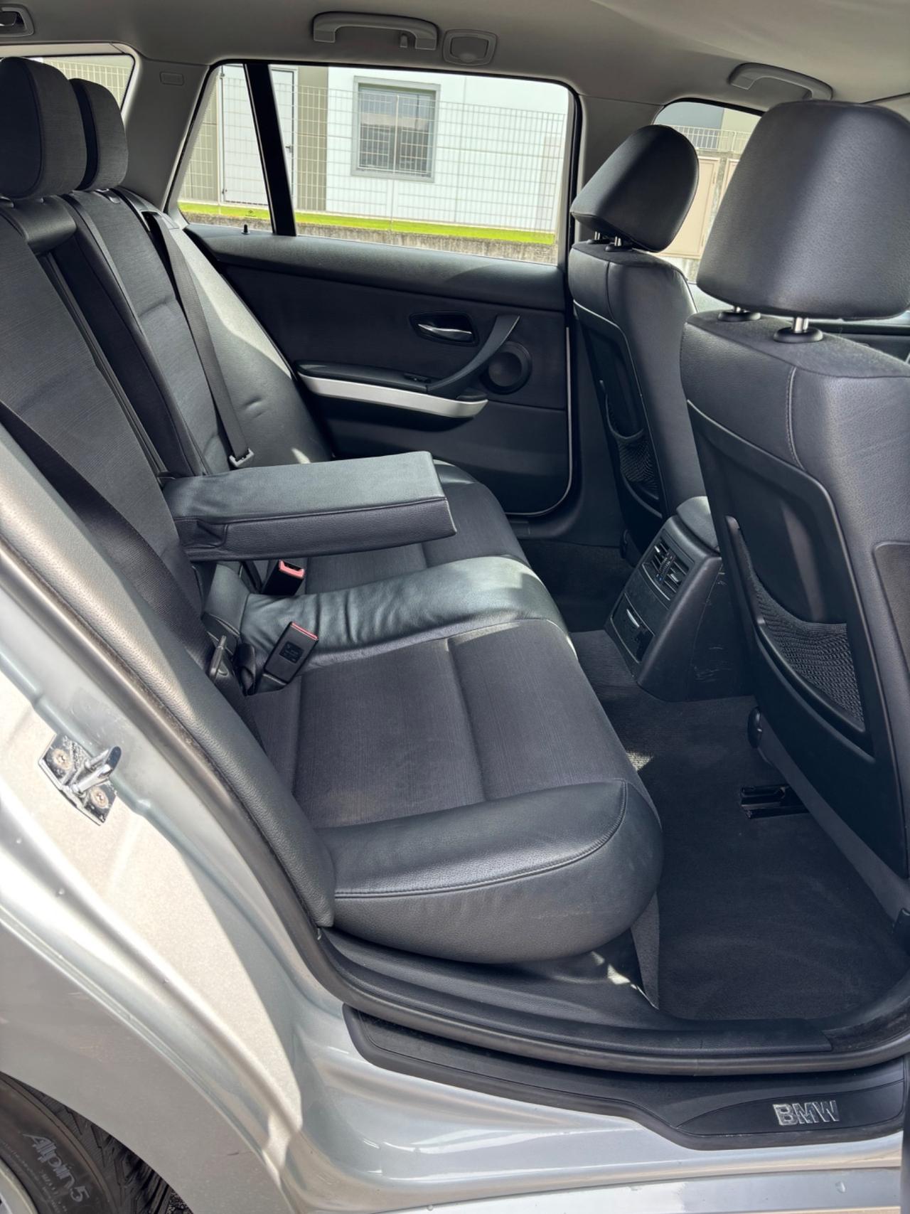 Bmw 330d cat Touring Attiva GARANZIA UNI PRO