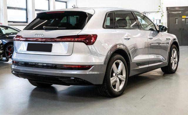 AUDI e-tron 55 quattro Advanced