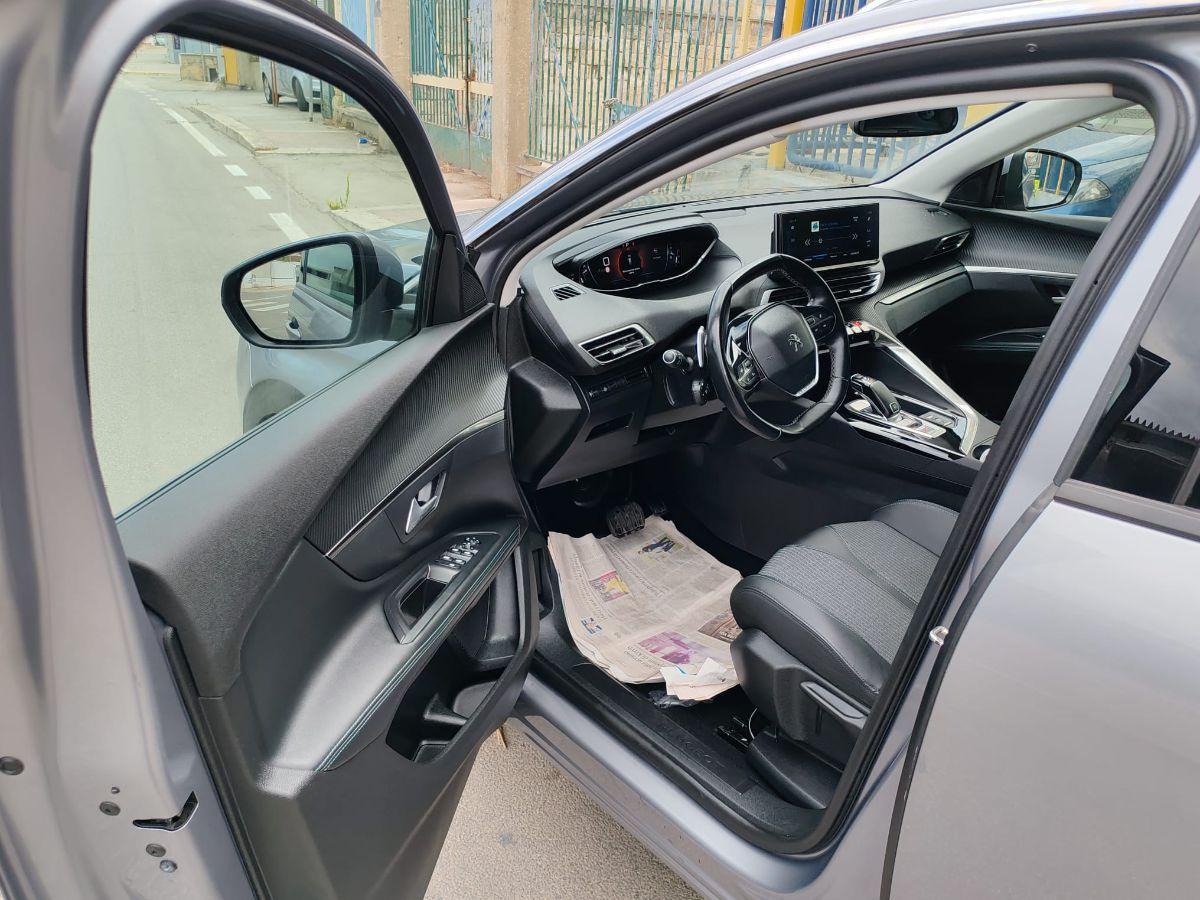PEUGEOT 5008 BlueHDi 130 EAT8 Allure 7 POSTI