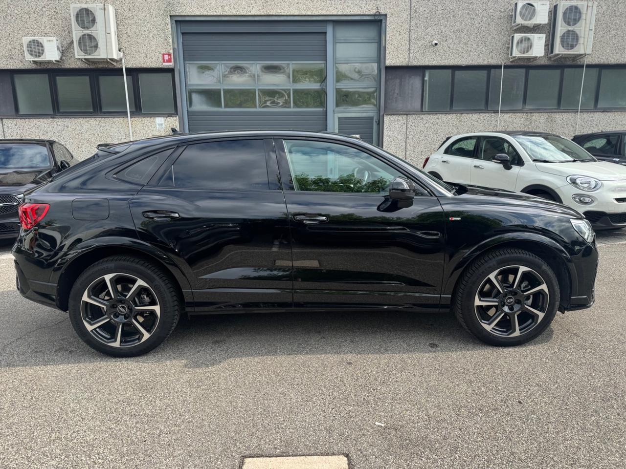 AUDI Q3 SPORTBACK 45 TFSI S TRONIC TOTAL BLACK