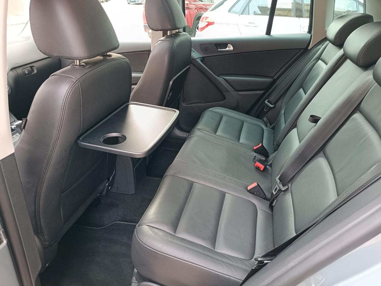 Volkswagen Tiguan 2.0 TDI DPF 4MOTION DSG Sport & Style