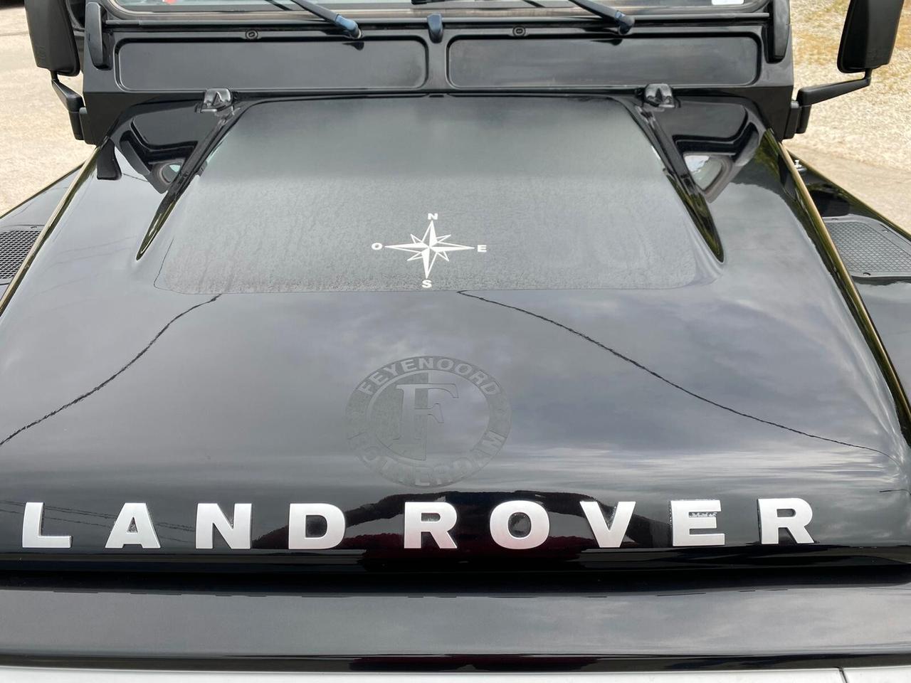 Land Rover Defender 90 2.4 TD4 Station Wagon SE 60° Anniversario SVX