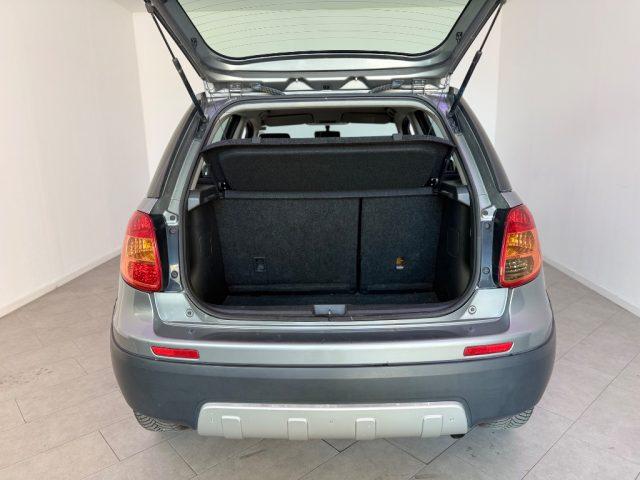 FIAT Sedici 2.0 MJT 16V DPF 4x2 Emotion