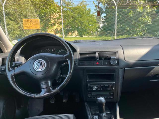 VOLKSWAGEN Golf 1.9 TDI/130 4x4 Bellissima 4m. H.line