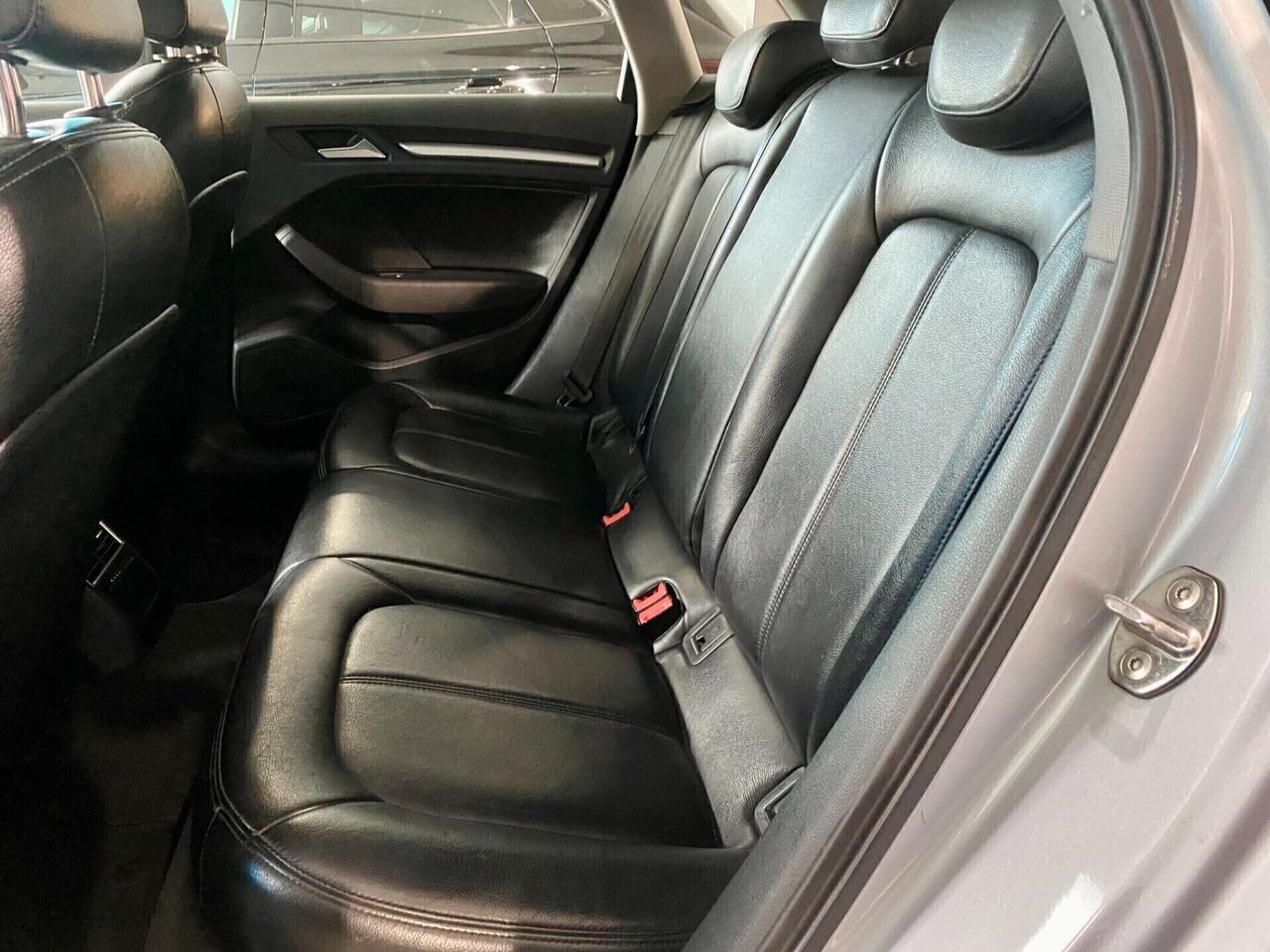 Audi A3 SPB 1.600 TDI S tronic S-Line-2019