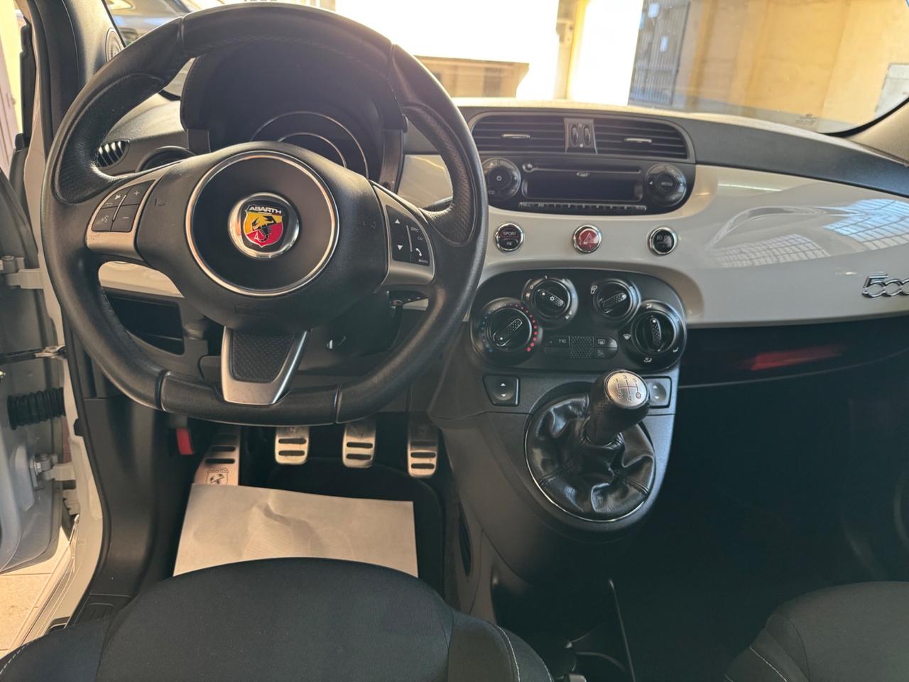 Abarth 595 1.4 Turbo T-Jet 140 CV
