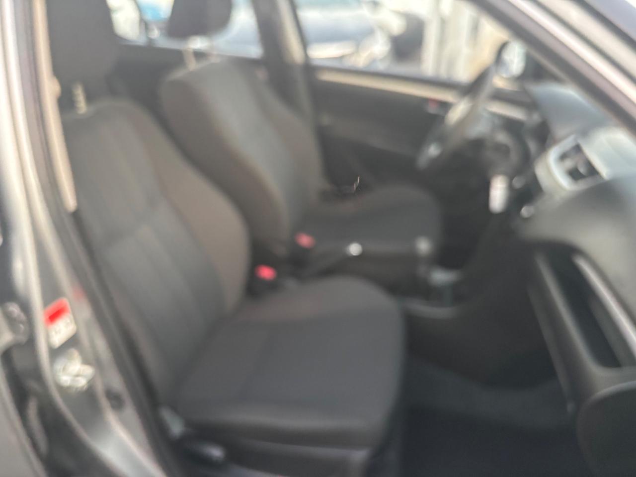 Suzuki Swift 1.3 DDiS 5 porte B-Top