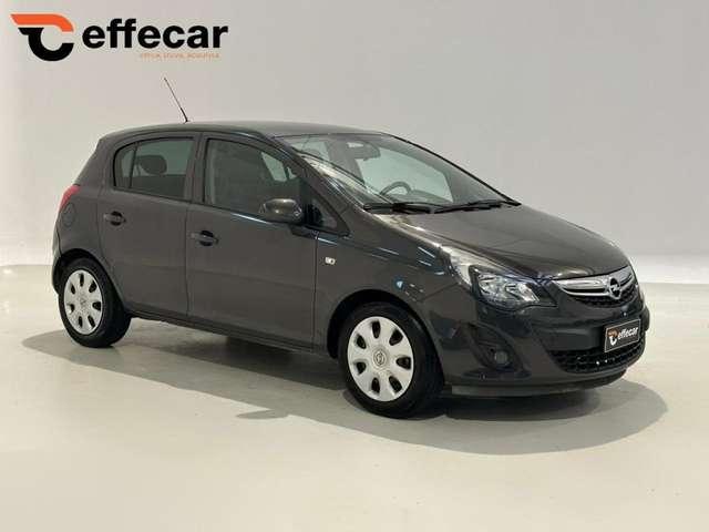 Opel Corsa 1.2 5 porte NEOPATENTATI