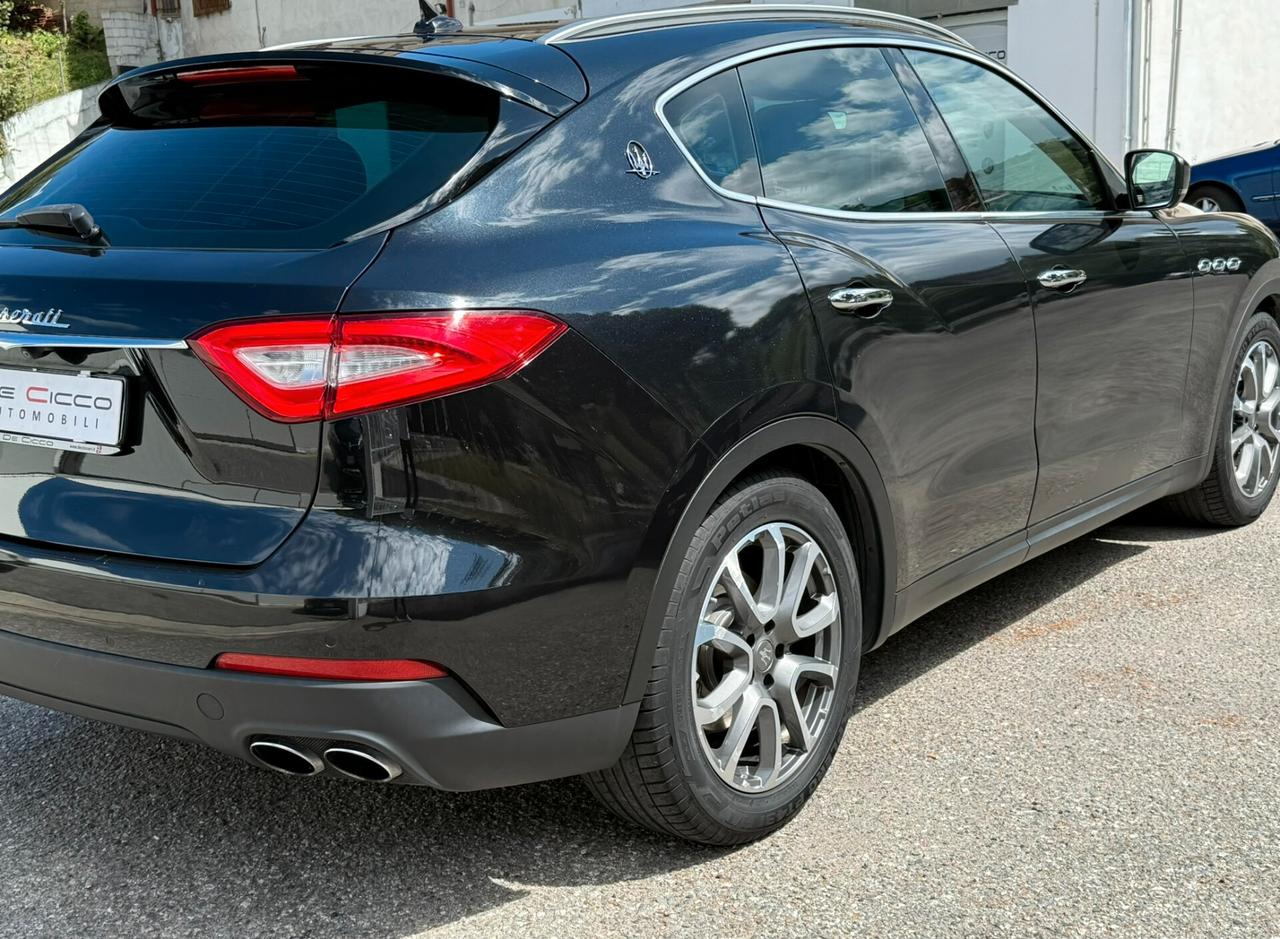 Maserati Levante V6 Diesel AWD Gransport 250 CV