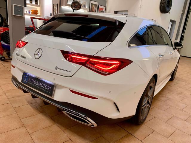 Mercedes-Benz CLA 200 CLA X118 Shooting Brake 200d Premium AMG auto