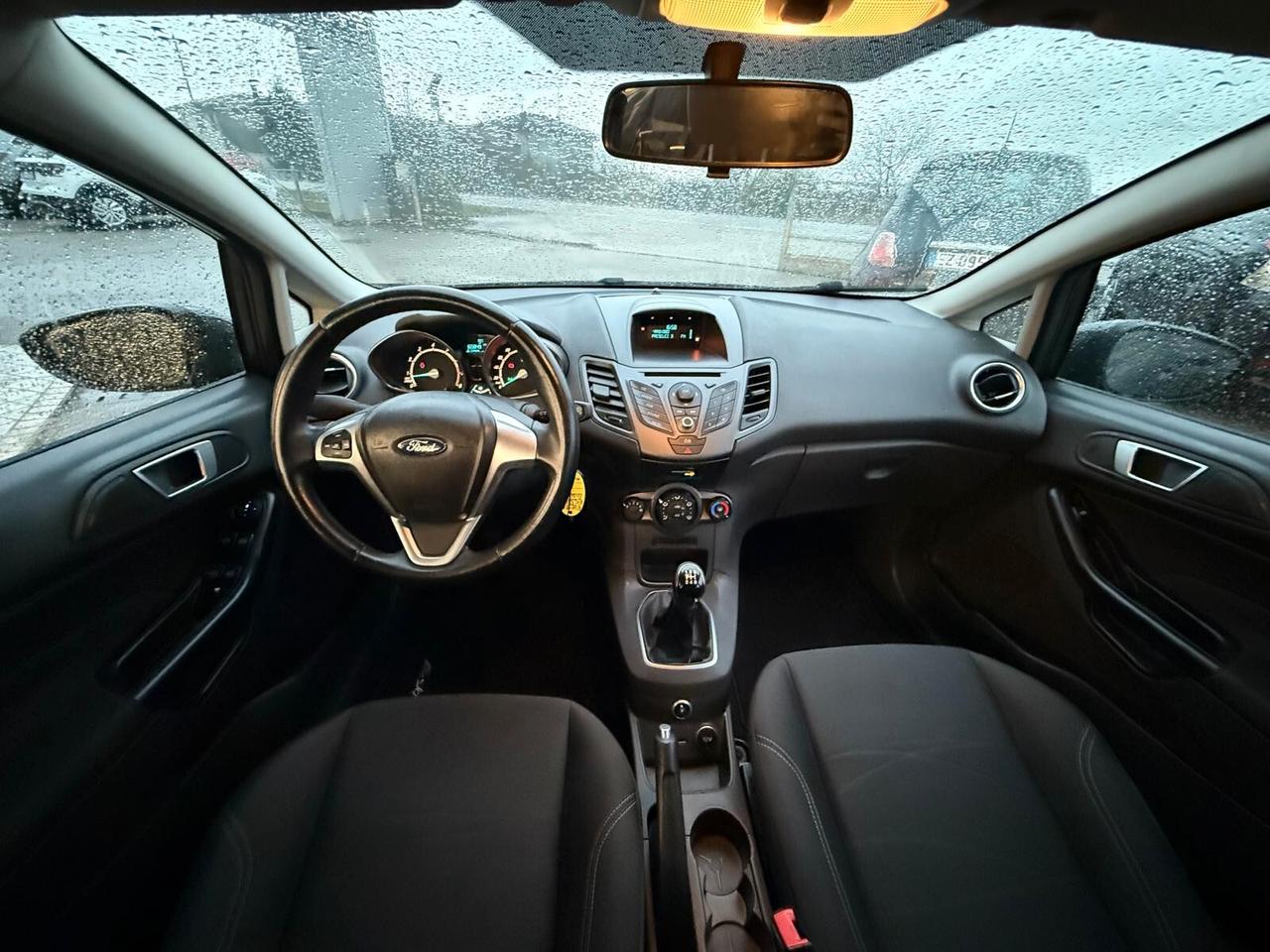 Ford Fiesta 1.4 Gpl Neopatentati