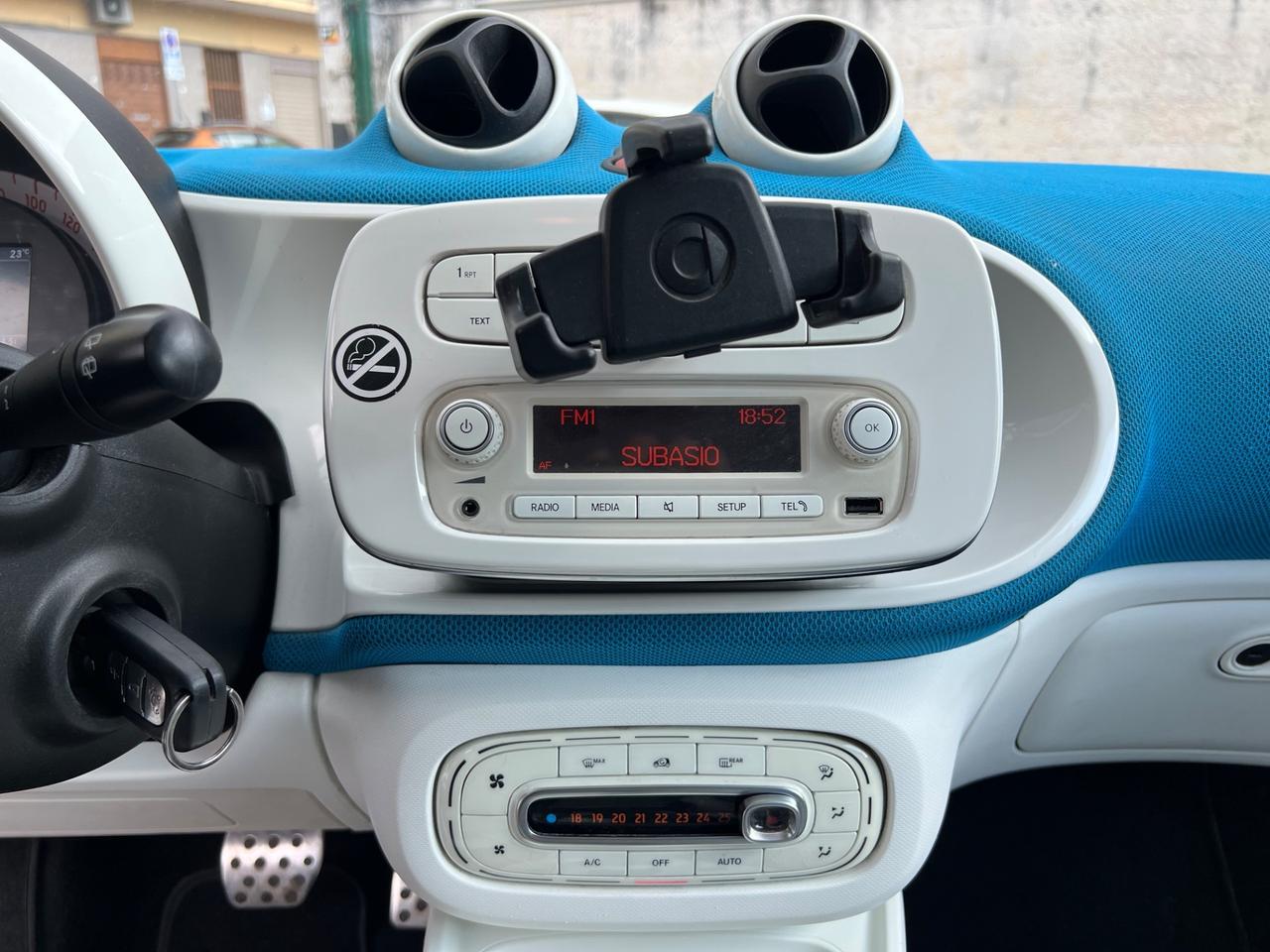 Smart ForFour 70 1.0 Proxy Automatica