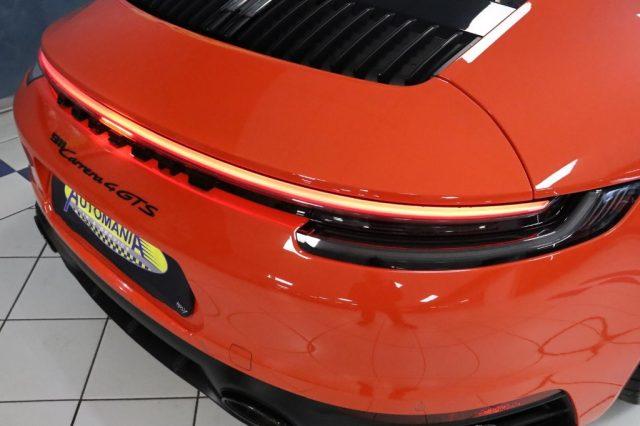 PORSCHE 911 992 Carrera 4 GTS Orange Lava