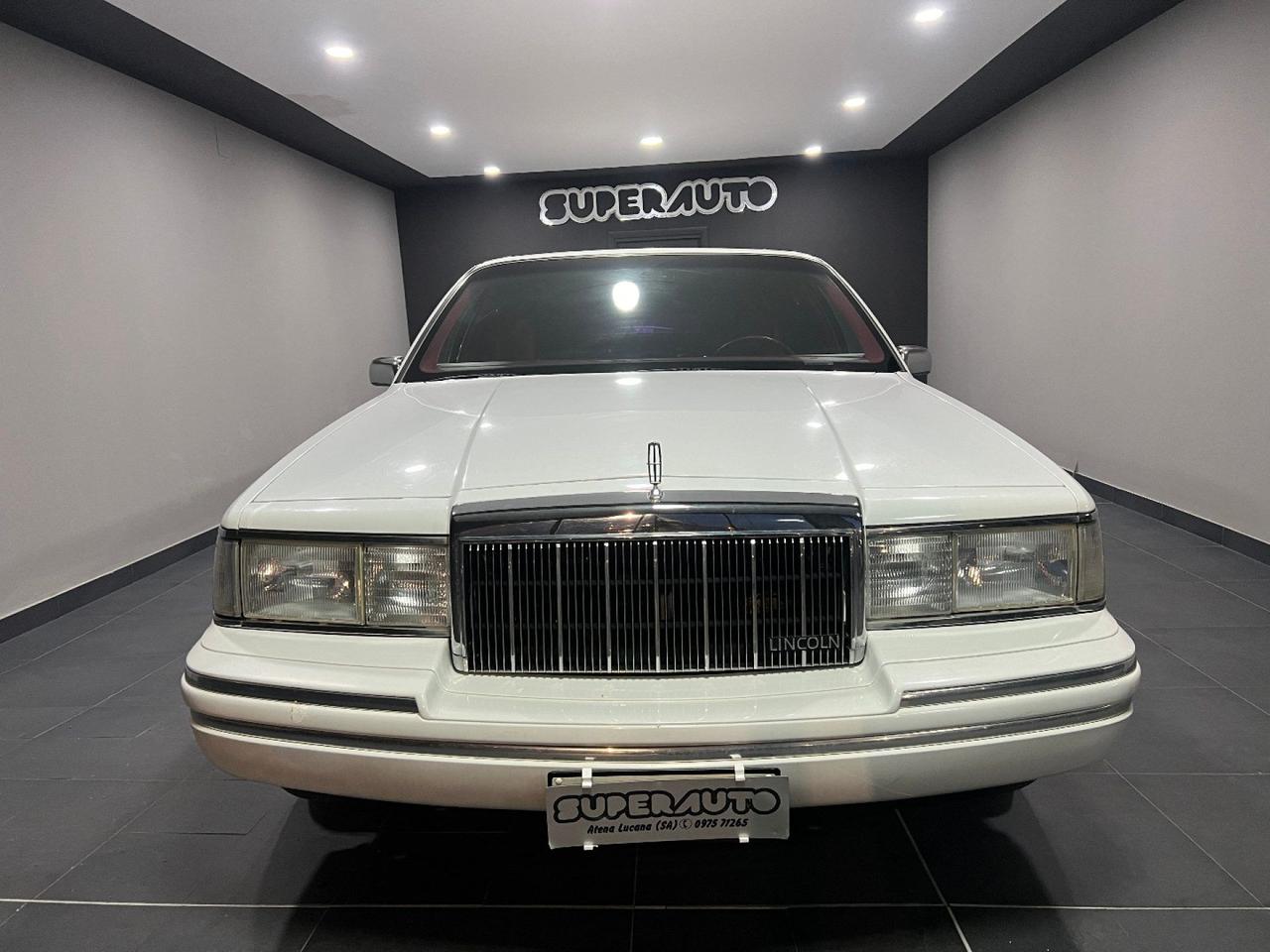 Lincoln Town Car EXECUTIVE 40R Limousine