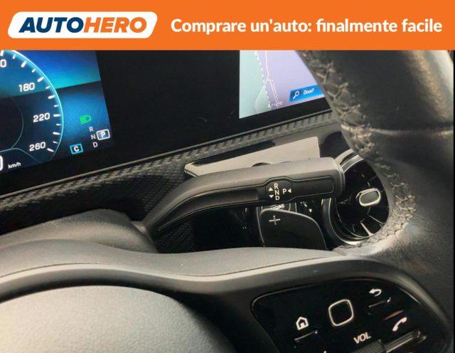 MERCEDES-BENZ A 180 d Automatic Business