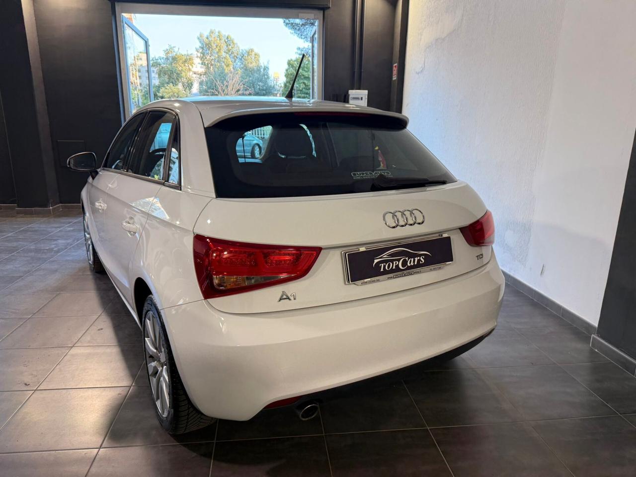 Audi A1 1.6 TDI S tronic S line edition