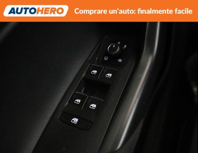 VOLKSWAGEN Polo 1.0 TSI 110 CV DSG R-Line