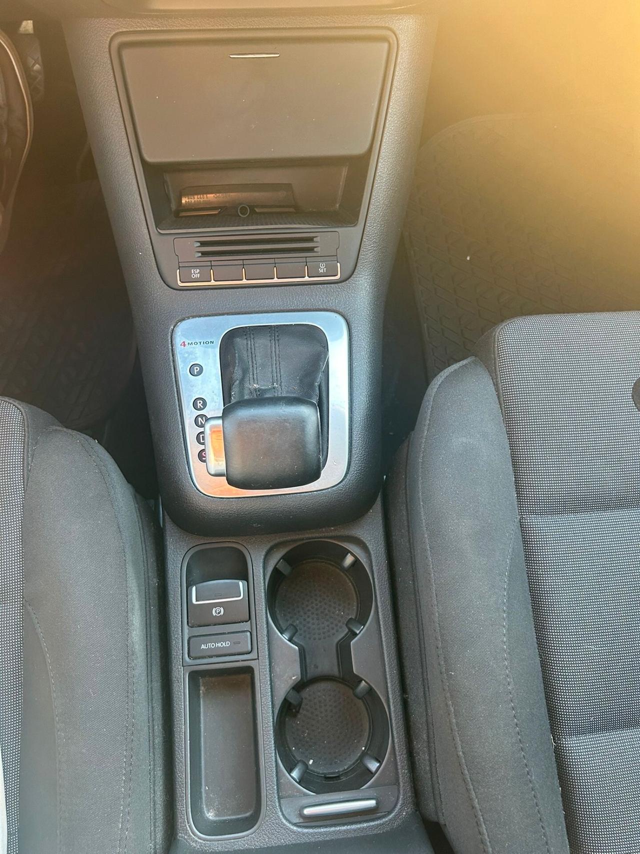 Volkswagen Tiguan 2.0 tdi Track&Field 4motion tip tronic