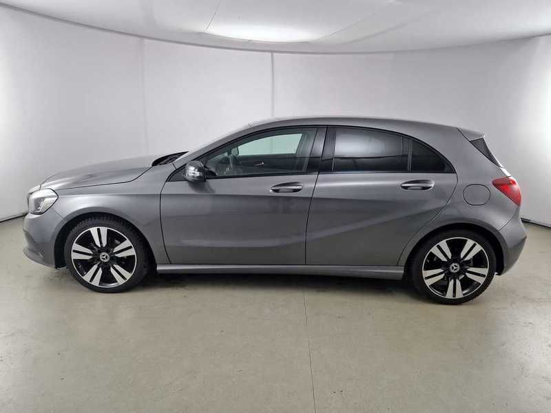 MERCEDES-BENZ A 180 d Sport 5 PORTE