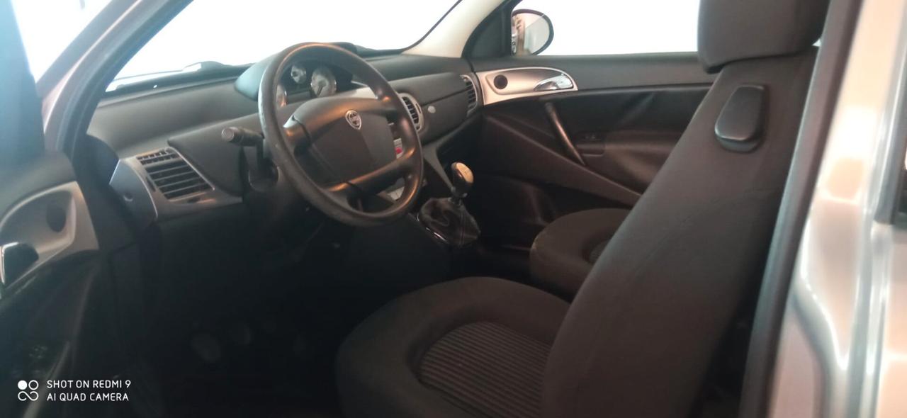 LANCIA YPSILON 1.2 BENZINA 5 PORTE
