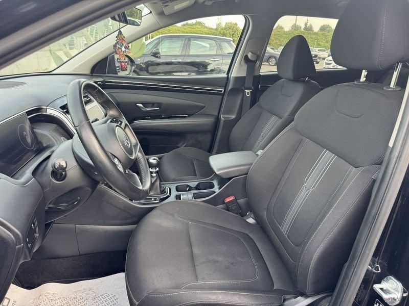 Hyundai Tucson 1.6 CRDi 2wd 115cv Xline - Autocarro N1