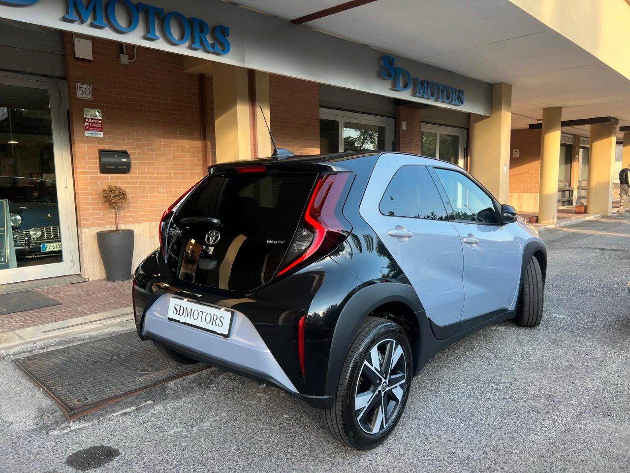 Toyota Aygo X 1.5 hybrid Icon e-cvt *Promo SD 2026*