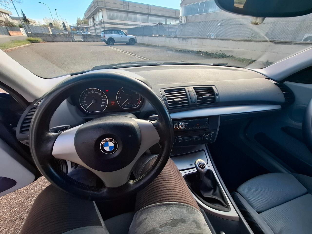 Bmw 118 118d cat 5 porte Futura