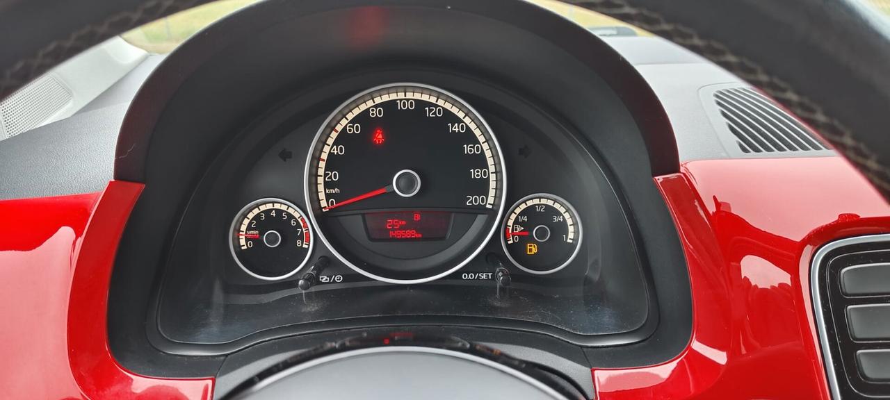 Volkswagen up! 1.0 75 CV 5p. cross