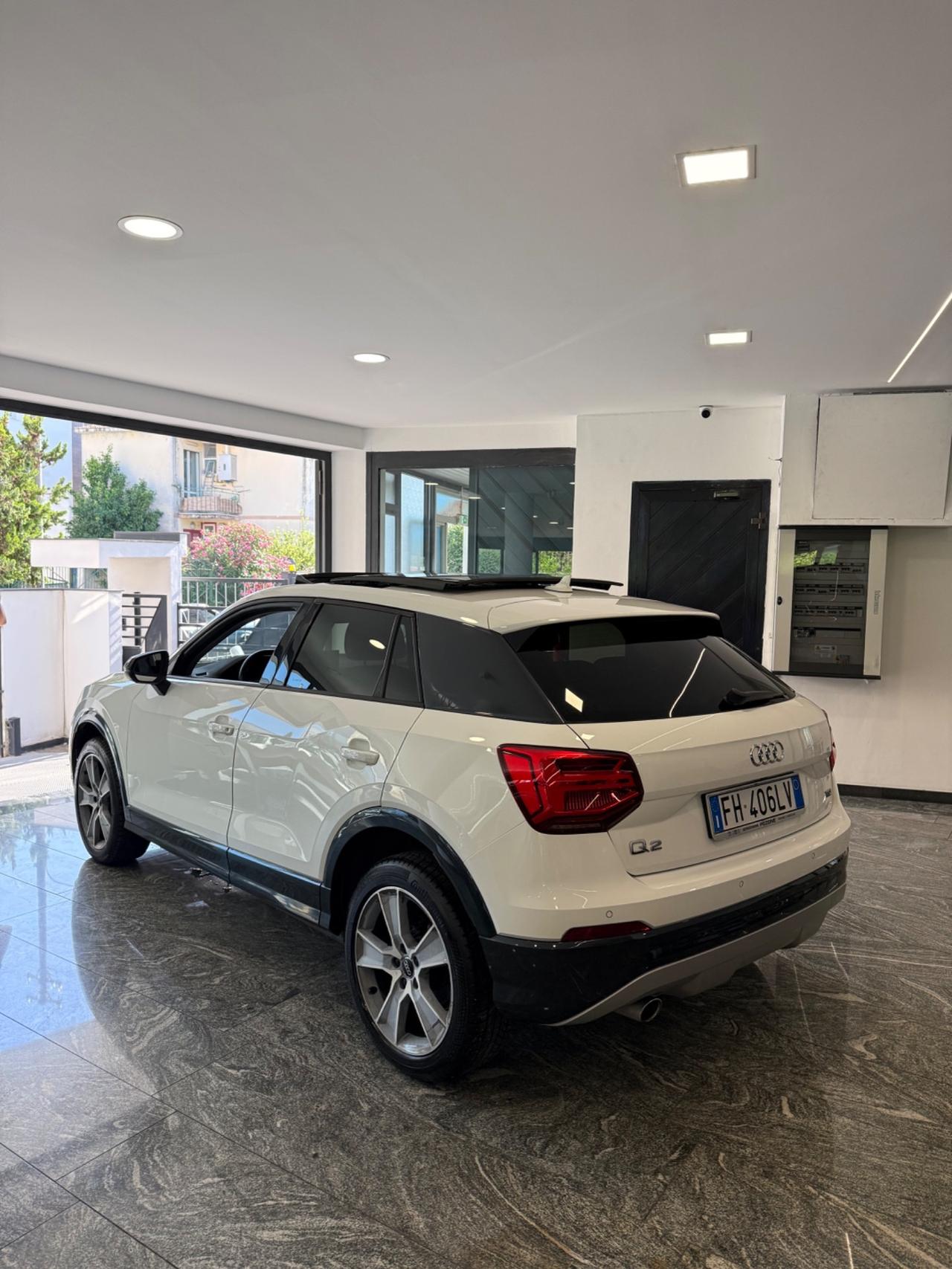 Audi Q2 1.6 TDI S tronic Business