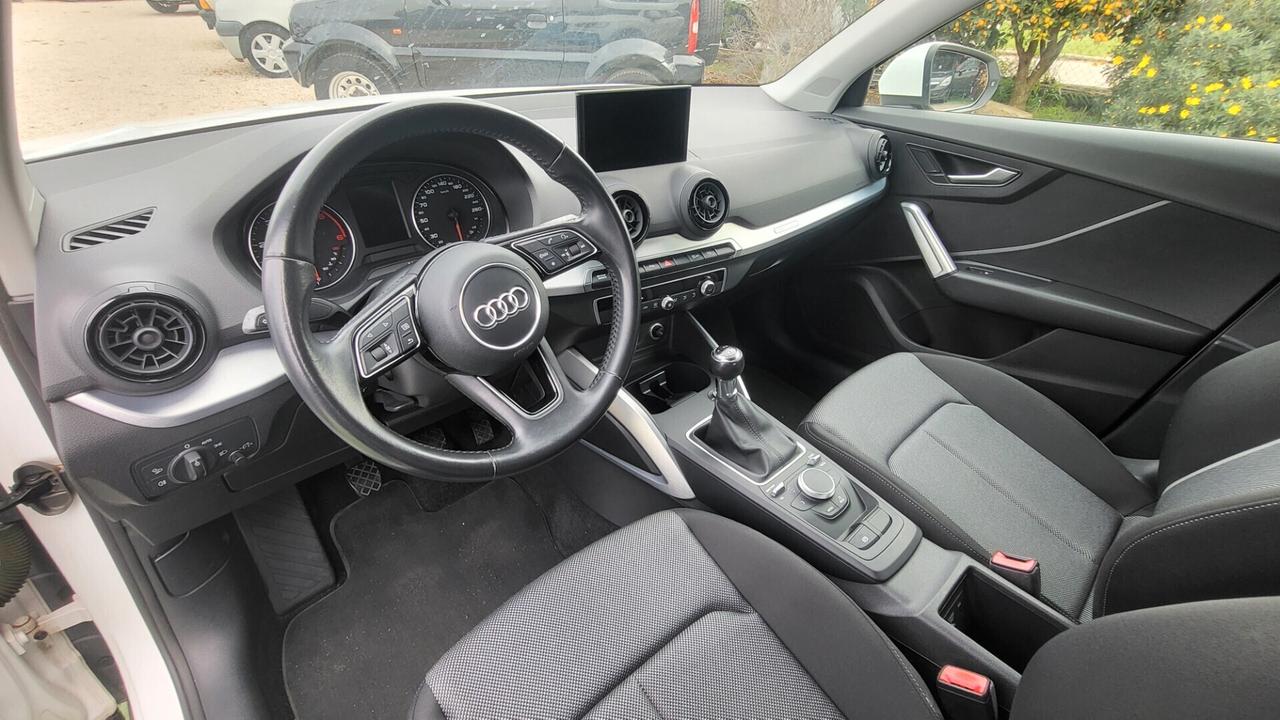 Audi Q2 1.6 TDI Business 116CV