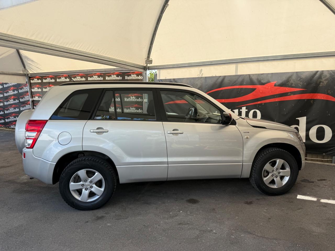 Suzuki Grand Vitara 1.9 DDiS 5 porte