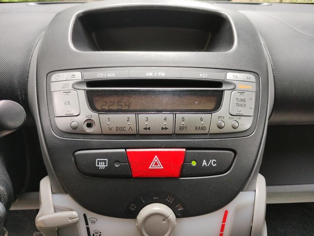 Peugeot 107 1.0 68CV 5p. Urban Move