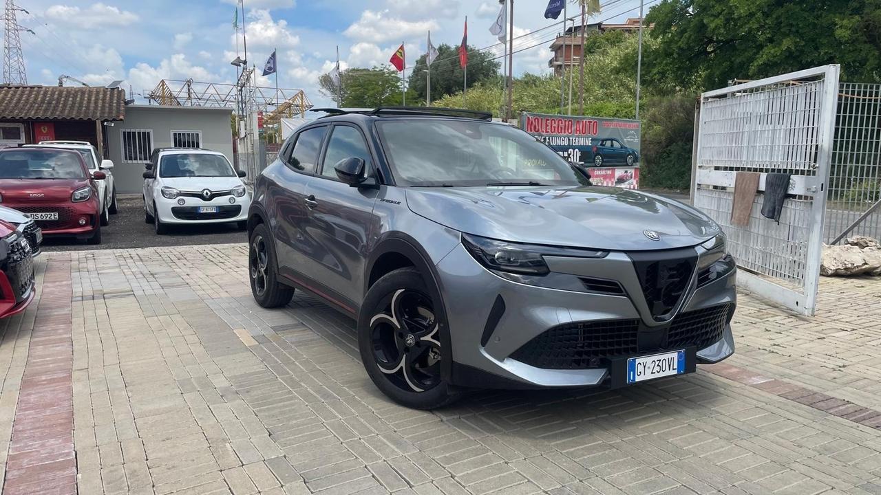 Alfa Romeo Junior 1.2 136 CV Hybrid eDCT6 Speciale
