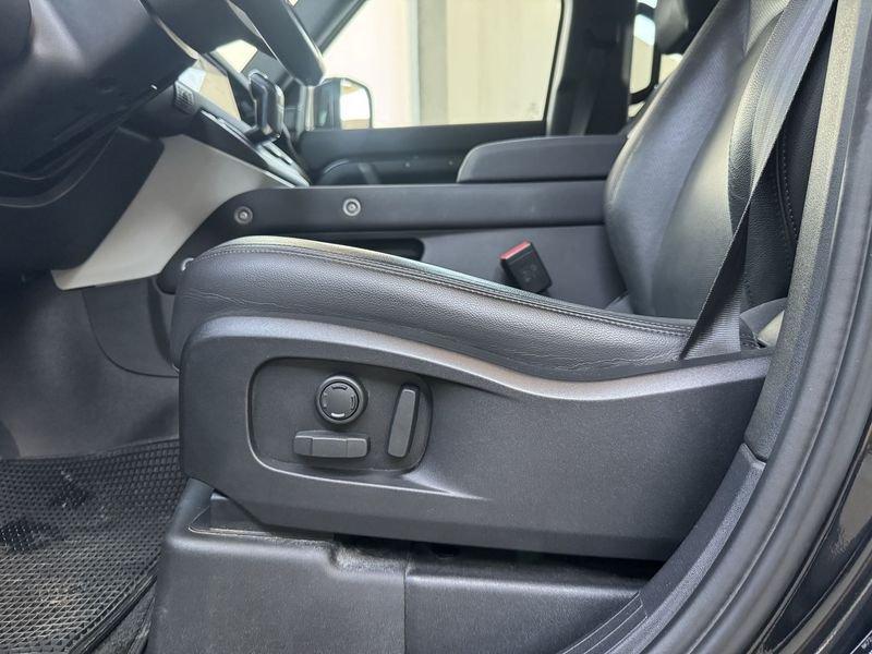 Land Rover Defender 110 3.0d i6 mhev SE awd 200CV AUTOCARRO 5 POSTI IVA ESPOSTA