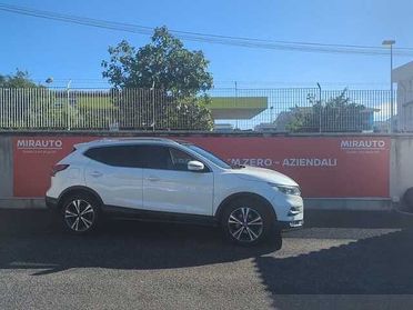 Nissan Qashqai Qashqai 1.5 dCi N-Connecta