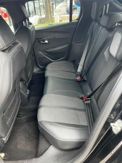 Peugeot 208 PureTech 130 Stop&Start EAT8 5 porte GT