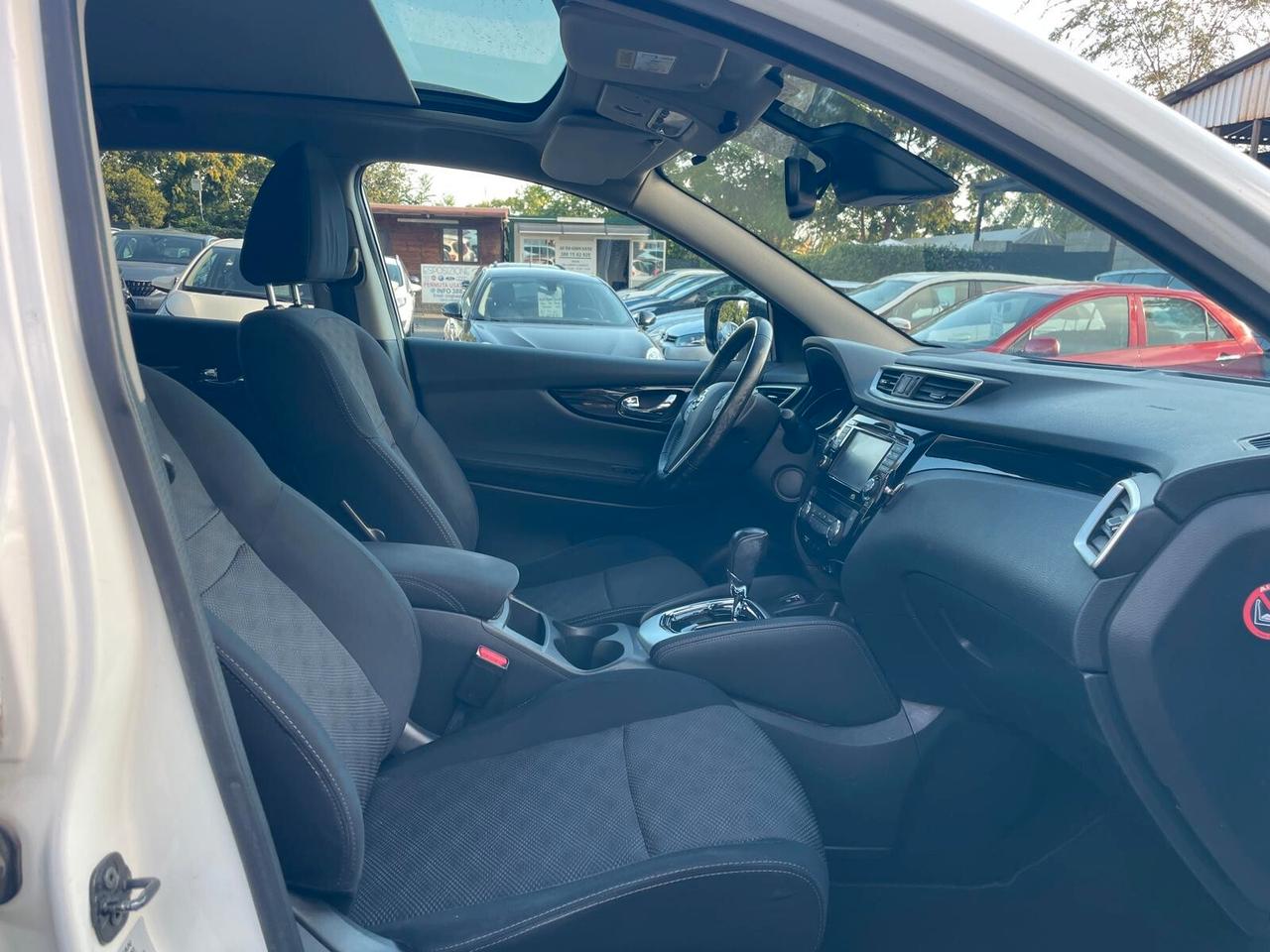 Nissan Qashqai 1.6 dCi 2WD N-Connecta aut
