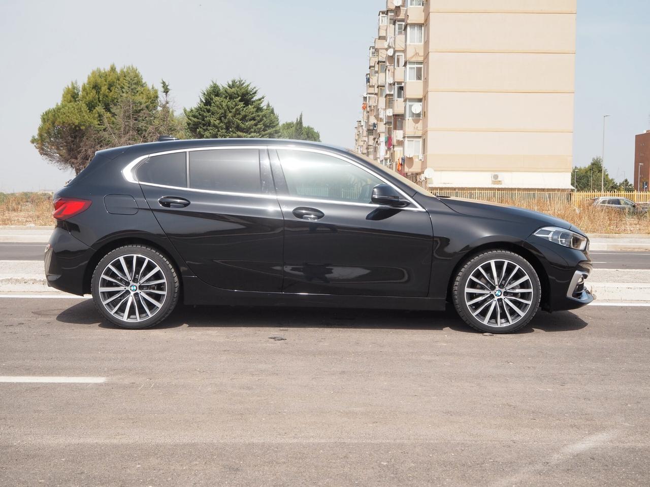 Bmw 118d 5p. Luxury autom